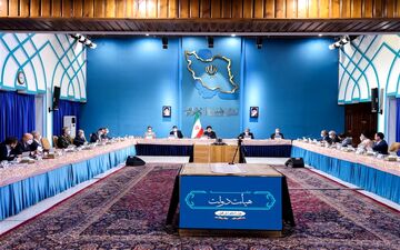  درخواست رئیس‌جمهور از وزارت تعاون برای بررسی دهک‌بندی‌ها؛ در پرداخت یارانه باید به عدالت عمل کرد.