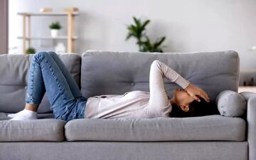 استراحت یا اتلاف وقت؟ / چرا برخی هنگام استراحت کردن عذاب وجدان و اضطراب می‌گیرند؟