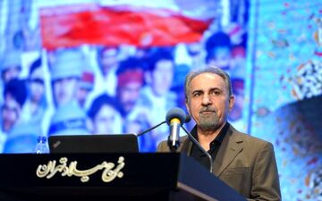 نجفی دومین بخشنامه مبارزه با فساد را به شهرداران مناطق 22 گانه ابلاغ کرد + عکس
