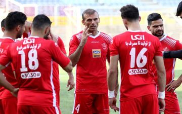 در نقد دفاعیات نامربوط کاپیتان پرسپولیس از دروازه‌بان تیمش
