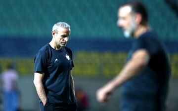 شعار تماشاگران پرسپولیس علیه گل‌محمدی و بازیکنان
