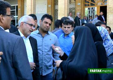 گزارش تصویری از جلسه امروز شورای شهر کرمانشاه و حواشی آن