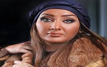 پوشش مدلینگ سولماز حصاری در جشن حافظ (عکس)