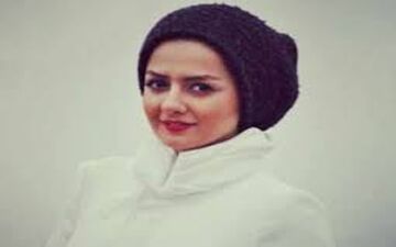 سلفی توماشینی بیتا سحرخیز با پوشش و میکاپ متفاوت (عکس)
