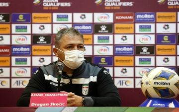 اسکوچیچ: امروز بهترین روز سردار نبود/ آگاهانه تعداد بازیکنان میانه زمین را کم کردم
