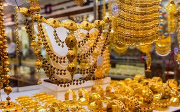 کدام عوامل بر قیمت طلا در سال ۱۴۰۰ اثر گذاشت؟ 