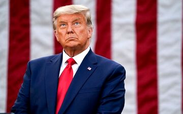 تفهیم اتهام  ترامپ آغاز شد/ بی‌گناهم؛ هیچ کدام از اتهمات را نمی‌پذیرم!
