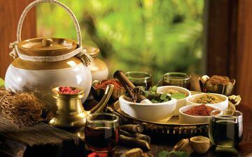 توصیه‌ های تغذیه‌ای طب ایرانی برای فصل گرما