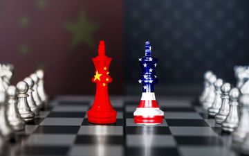  وقتی ترامپ خروج از توافق را تقبیح می کند