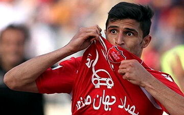 مهاجم پرسپولیس ساز جدایی زد 