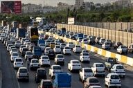 ترافیک سنگین در یک خروجی تهران
