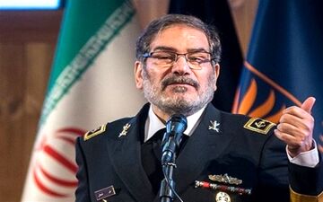 شمخانی: تنها سیاستمداران آمریکایی هستند که کرونا را فرصتی برای تداوم دشمنی می‌دانند
