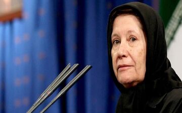 مینو محرز:  امیدوارم دولت  را برای کسانی‌که قوانین بهداشتی را رعایت نمی کنند تدابیری بیندیشد
