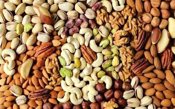 مراقب آجیل خوردن ایام عید باشید!