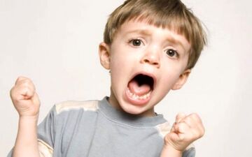 کودک لجباز دارید؟ این نکات را حتما بخوانید!
