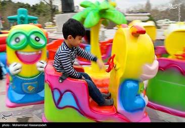 روز طبیعت در پارک ملت تهران + تصاویر
