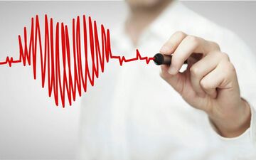 این علائم خبر از بروز بیماری قلبی می‌دهند/ جدی بگیرید