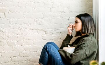 راز آرامش بعد از گریه: چرا غم ناگهان جای خود را به آرامش می‌دهد؟