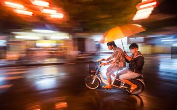  عکس منتخب نشنال جئوگرافیک | هوی آن در باران