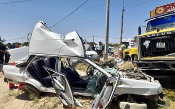 وقوع تصادف مرگبار در جاجرم/ ۴ نفر جان باختند
