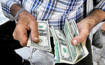 پیش بینی قیمت دلار برای ۵ اسفند