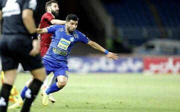 هافبک استقلال دیدار با گل گهر را از دست داد