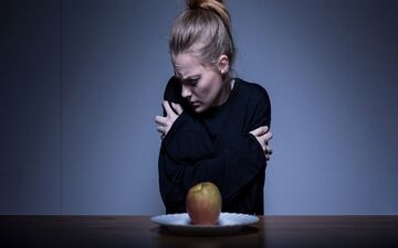  وسواس لاغری؛عارضه ای که می‌تواند منجر به مرگ شود