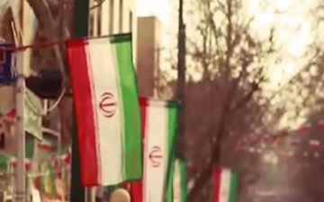 نحوه برگزاری جشن های دهه فجر از منظر رهبر انقلاب +فیلم
