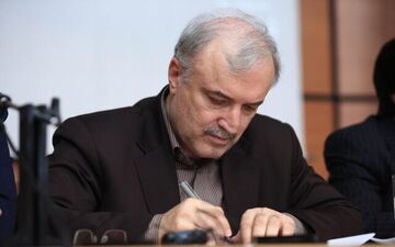 نامه وزیر بهداشت به معاون اول رییس جمهور برای توقف پروازها از چین به ایران
