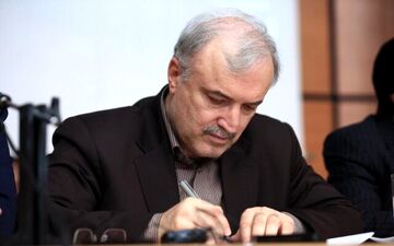 نامه وزیر بهداشت به معاون اول رییس جمهور برای توقف پروازها از چین به ایران
