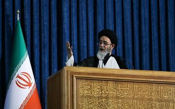 هشدار امام جمعه تبریز به جریان شهید‌زدایی ‌در کشور