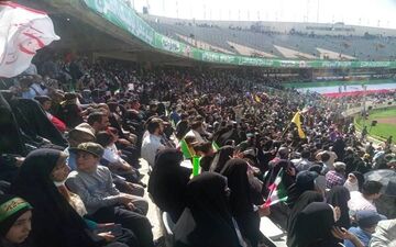 حماسه حضور دهه هشتادی‌ها و نودی‌ها در اجتماع بزرگ سلام فرمانده