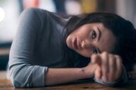 تغییرات رفتاری ناگهانی یا لرزش دست؟ شاید مشکل از کبد شما باشد!/ بیماری ویلسون چیست؟