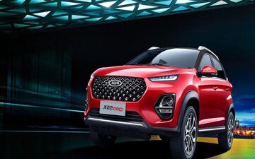ام وی ام، فونیکس و تیگو چند؟ / قیمت جدید محصولات مدیران خودرو (۳۰ خرداد)
