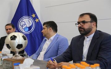 خانی: ما به نشست جواد نکونام و خطیر دعوت نشدیم 