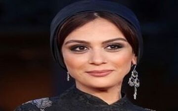 تیپ جالب خانم بازیگر و پدرش ۲۵ سال پیش