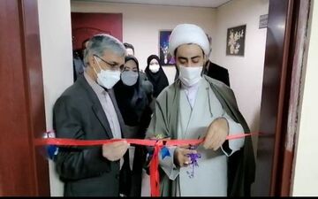 افتتاح منابع نسخ‌ خطی در کتابخانه امیرکبیر کرمانشاه/ تجلیل از ۱۷ برگزیده حوزه کتاب استان کرمانشاه 