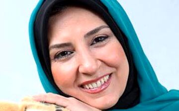 مرجانه گلچین در کنار عموی خواننده اش | عکس