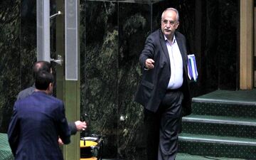  کرباسیان از همراهی دولت دوازدهم باز ماند