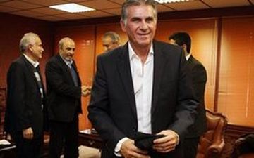 گفتگوی تلفنی وزیر ورزش با کی‌روش
