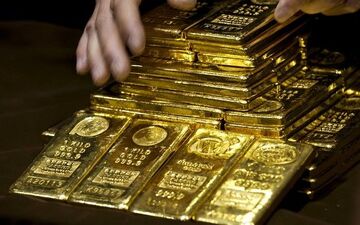 قیمت طلا رو به سراشیبی