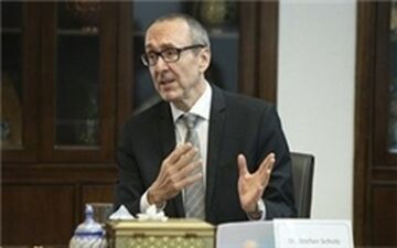 اروپا آمادگی همکاری بازرگانی و ترانزیت با ایران دارد/ زیان ۱۰ میلیارد دلاری اروپا از قطع صادرات به ایران