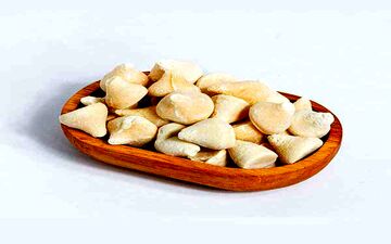 با افزودن این مواد غذایی به کشک عفونت معده را از بین ببرید