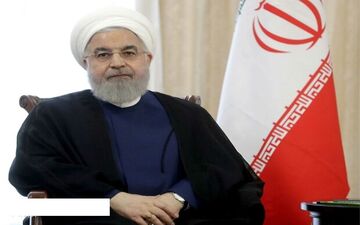 در سفر غیر رسمی به مشهد؛ رئیس جمهور بارگاه منور رضوی را زیارت کرد