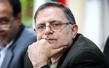نظام بانکی باید اصلاح شود/بانک‌ها از یکدیگر تقلید منفی نکنند