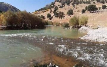 کارخانه آلوده کننده رودخانه چناره چرداول ملزم به نصب تصفیه کننده گردید