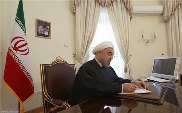 روحانی درگذشت پدر سه شهید دفاع مقدس را تسلیت گفت 