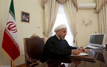 روحانی درگذشت پدر سه شهید دفاع مقدس را تسلیت گفت 