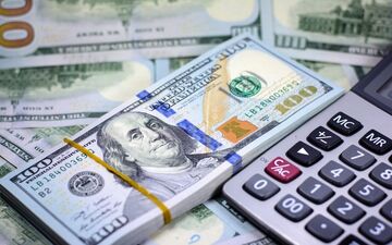 پیش بینی قیمت دلار برای ۳۰ بهمن