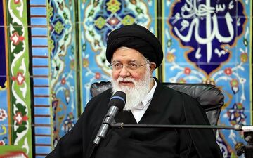 آیت‌الله علم‌الهدی: سرمایه‌پروران دنبال راه‌اندازی بازار گردشگری مشهد؛ به اسم آبادسازی و نشاط دنبال فاسد کردن جوان هستند